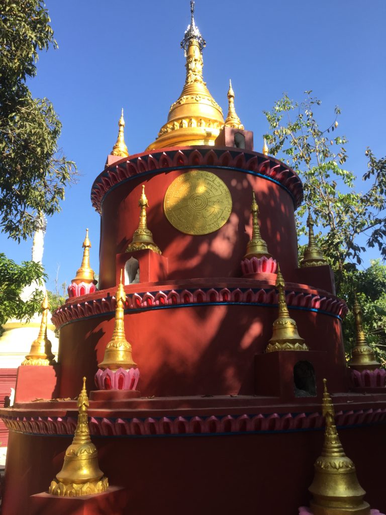 Red and gold topped stupa on Shampoo Island (Gaung Se Kyun)